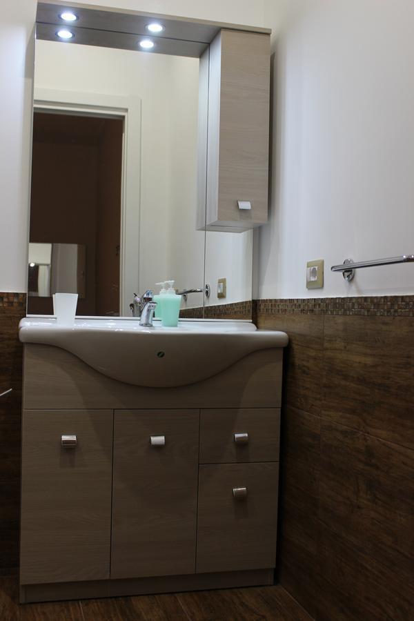 Locazione Turistica "Loft Roma Tiburtina" Apartamento Exterior foto