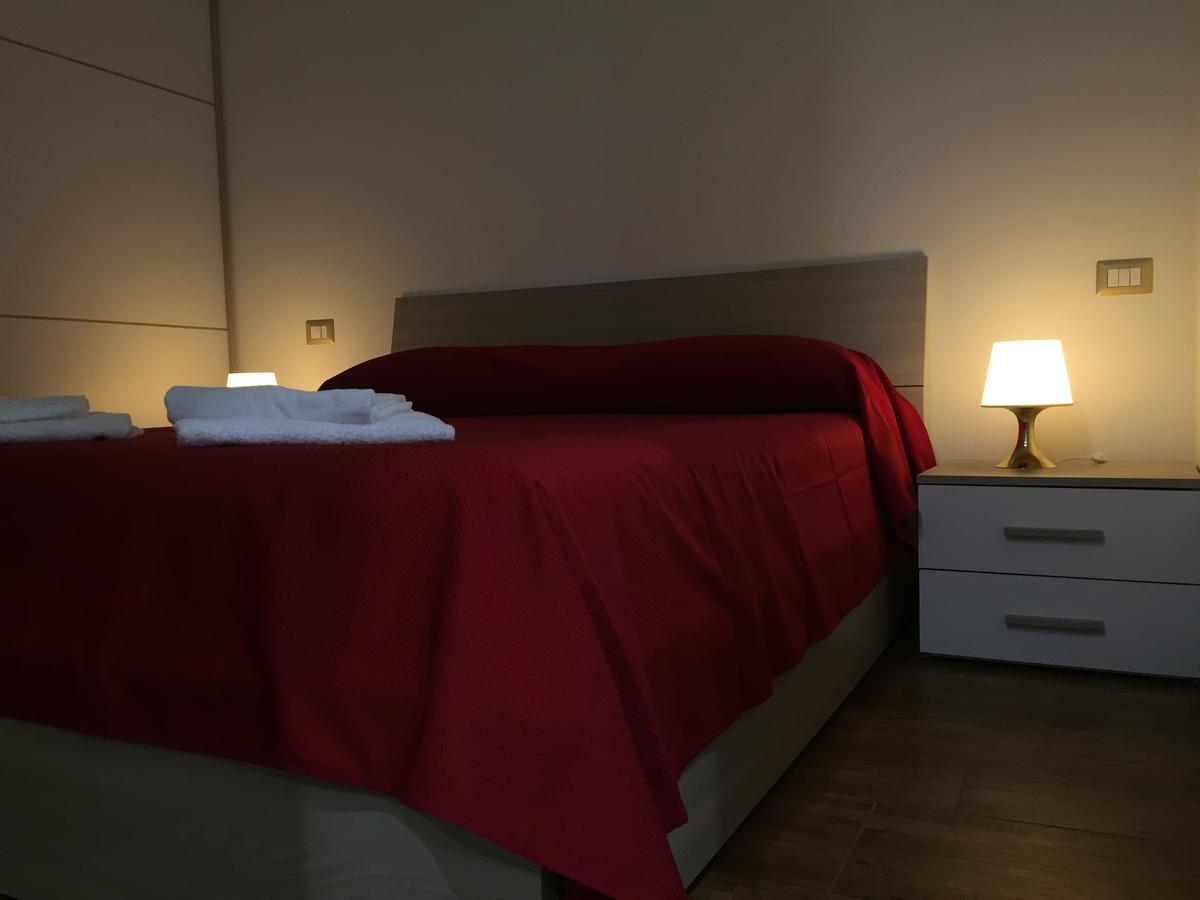 Locazione Turistica "Loft Roma Tiburtina" Apartamento Exterior foto